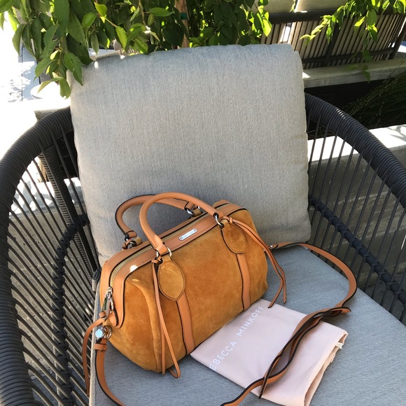 Rebecca Minkoff Handbags - 🍇Rebecca Minkoff Pippa Suede Daffel Bag